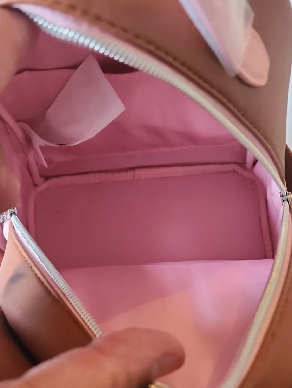 Loungefly Pink Minnie Cupcake Backpack with Bow. NWT